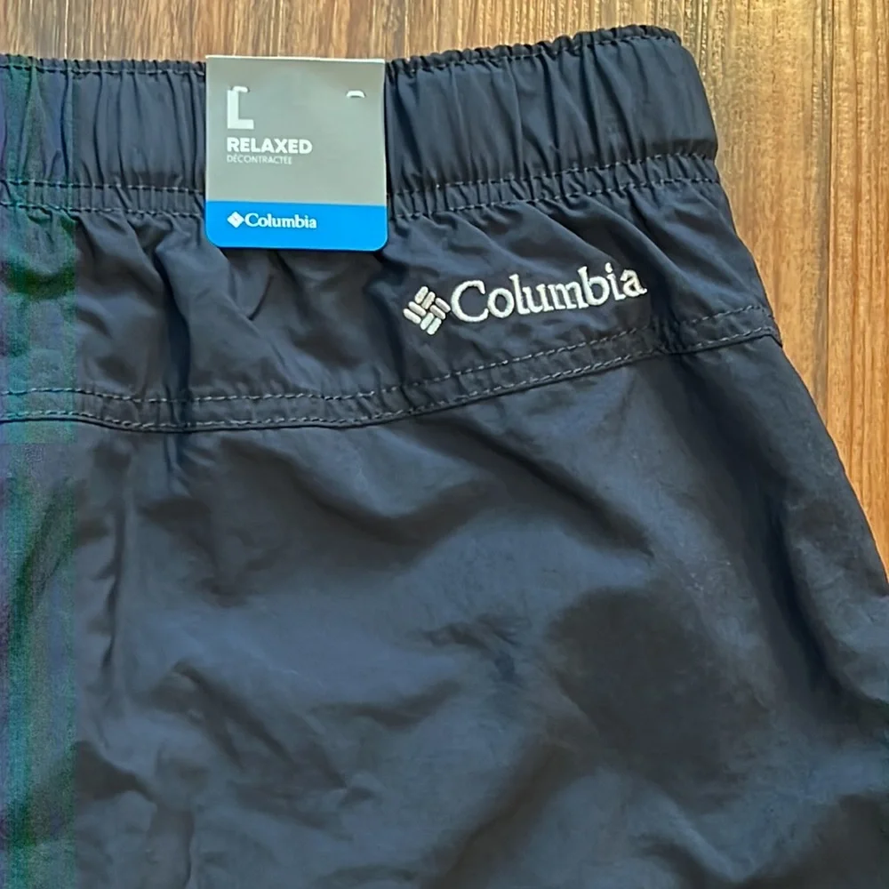 Columbia Omni Shade Relaxed Short, 9” - Picture 8 of 12
